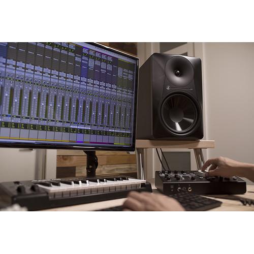 Mackie MR524 - 5" 2-Way Powered Studio Monitor