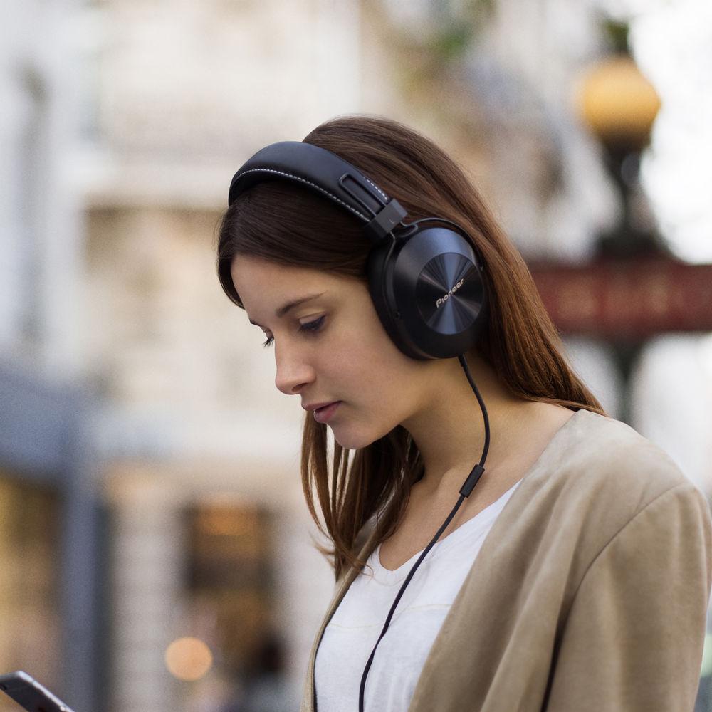 Pioneer SE-MS7BT Bluetooth Headphones