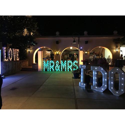 Eliminator Lighting Decor MR&MRS Letters