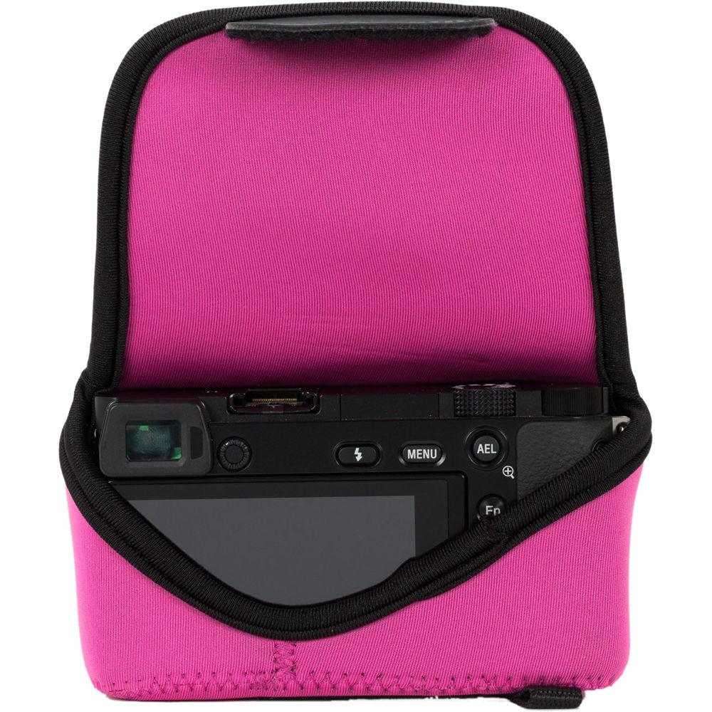 MegaGear Ultra-Light Neoprene Camera Case with Carabiner for Panasonic LUMIX DMC-LX100