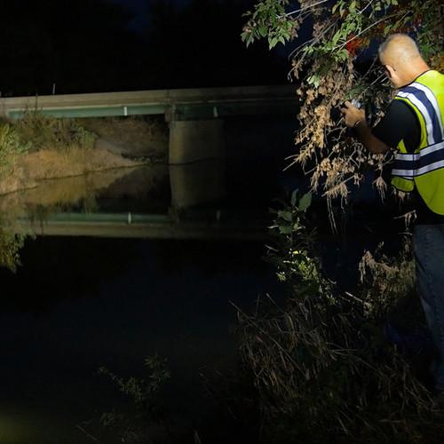 FoxFury Breakthrough Hybrid Right-Angle Flashlight