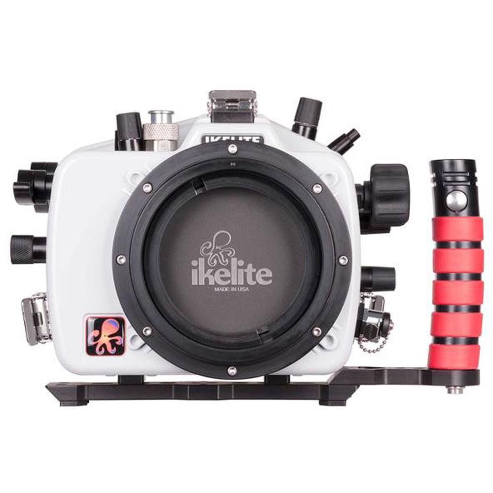 Ikelite 200DL Underwater Housing for Nikon D7100 or D7200 with Dry Lock Port Mount