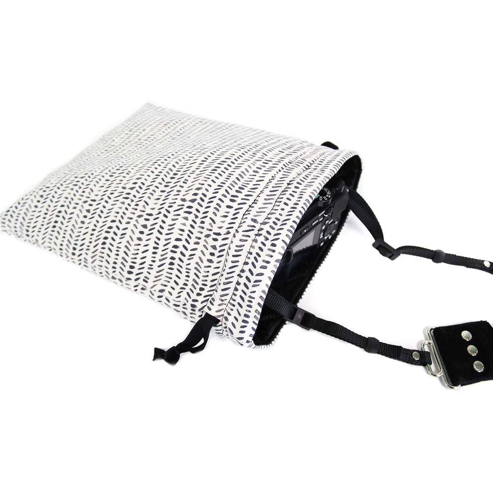 Capturing Couture Protective Tote Bag for DSLR Camera Body