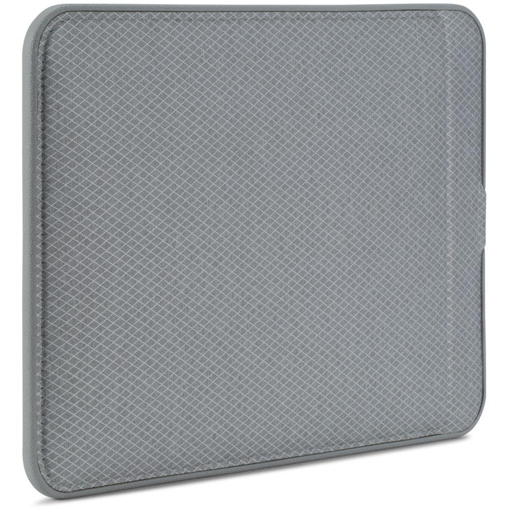 Incase Designs Corp ICON Sleeve with Diamond Ripstop for 13" MacBook Pro