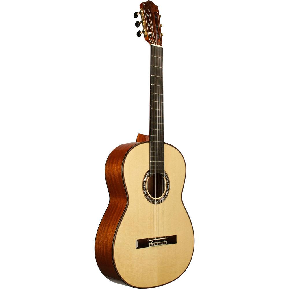 Cordoba C9 Luthier Series Nylon-String Classical Guitar