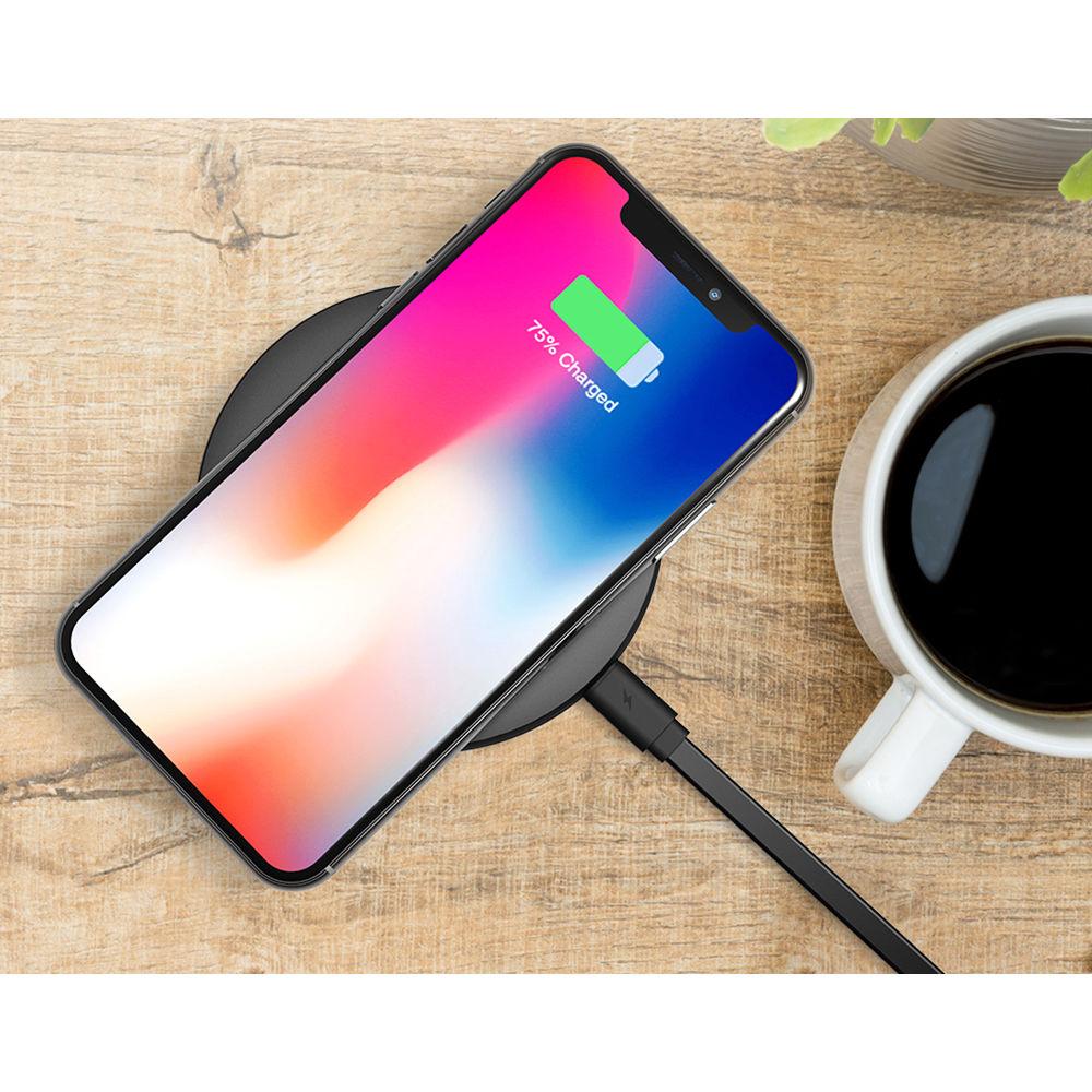 RAVPower Qi-Compatible Wireless Fast Charging Pad