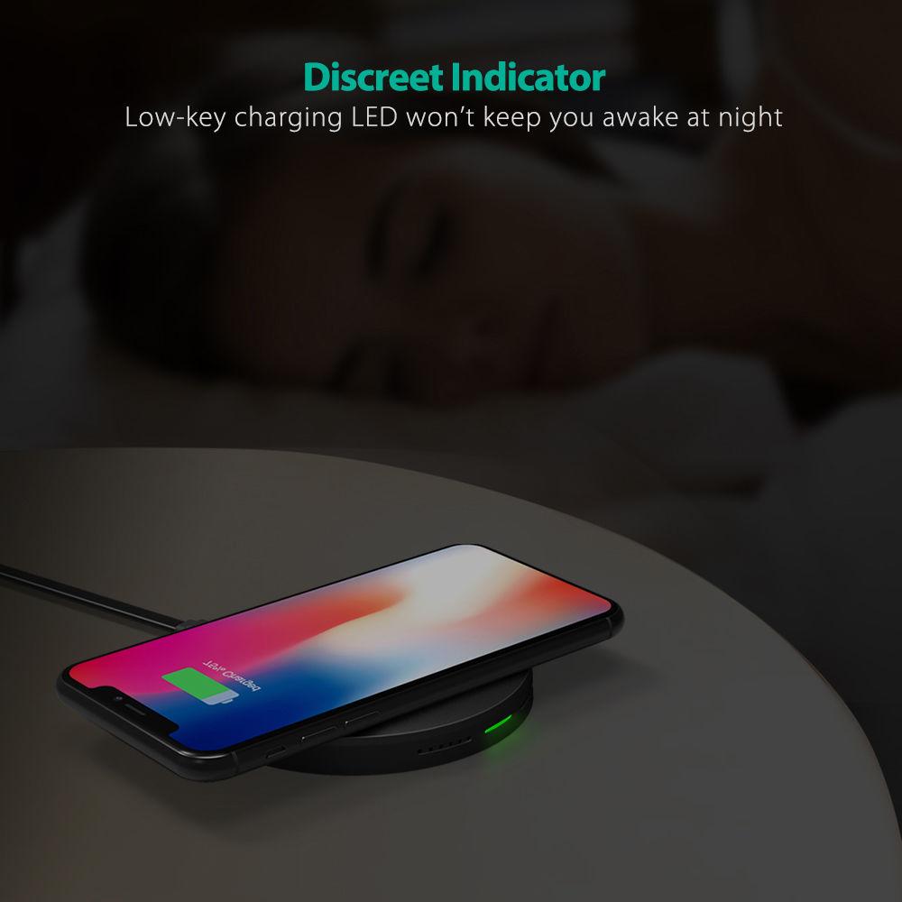 RAVPower Qi-Compatible Wireless Fast Charging Pad