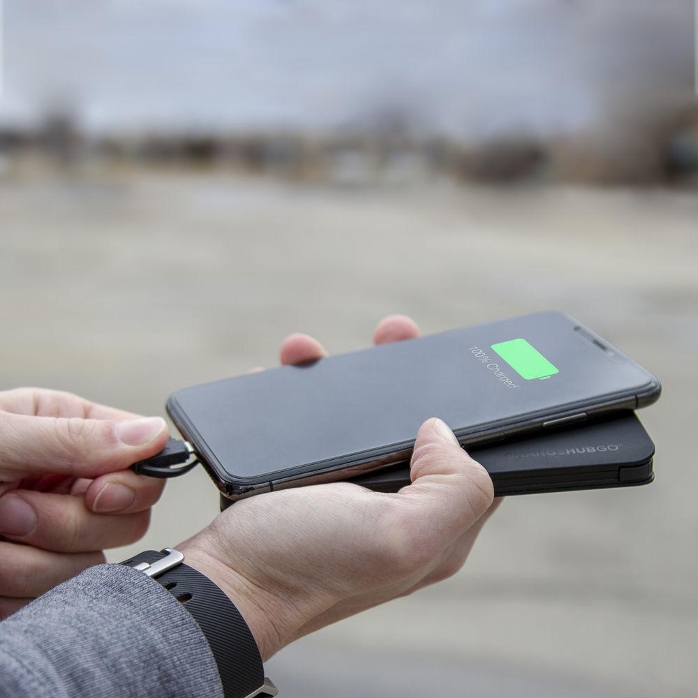 ChargeHub Go Wireless Power Bank with Charging Cables