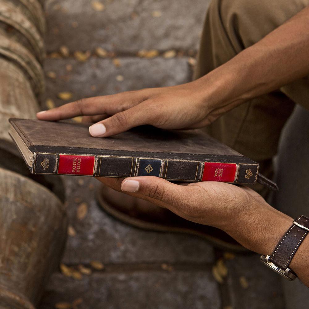 Twelve South BookBook Case for 7.9" iPad, iPad Pro & iPad mini 4