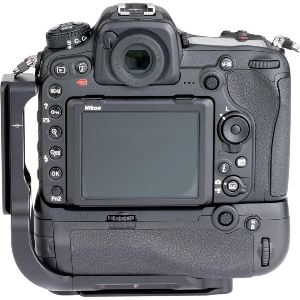 Really Right Stuff BMBD17-L L-Plate for D500 with MB-D17 Grip