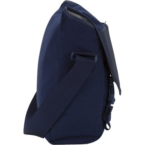 Incase Designs Corp Compass Messenger Bag