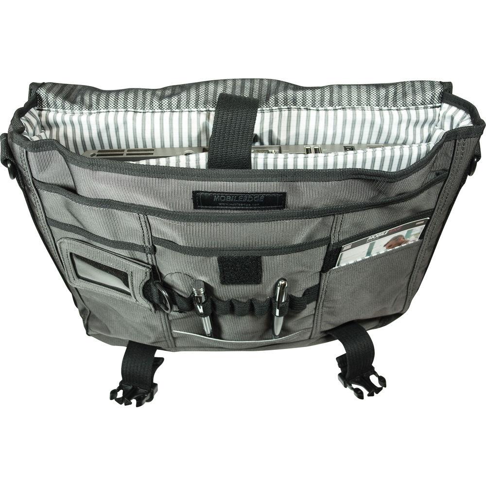 Mobile Edge 17.3" The Graphite Messenger