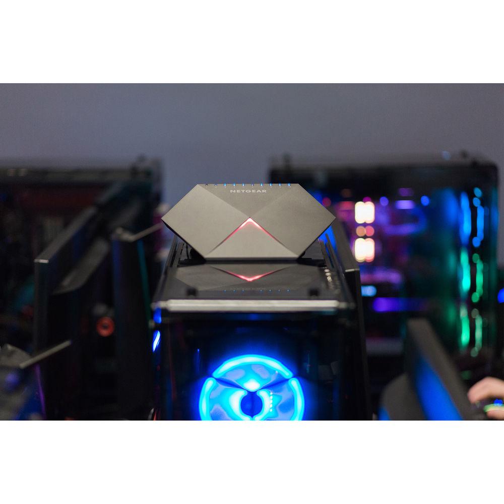 Netgear Nighthawk SX10 10-Gigabit Multi-Gigabit Gaming Switch