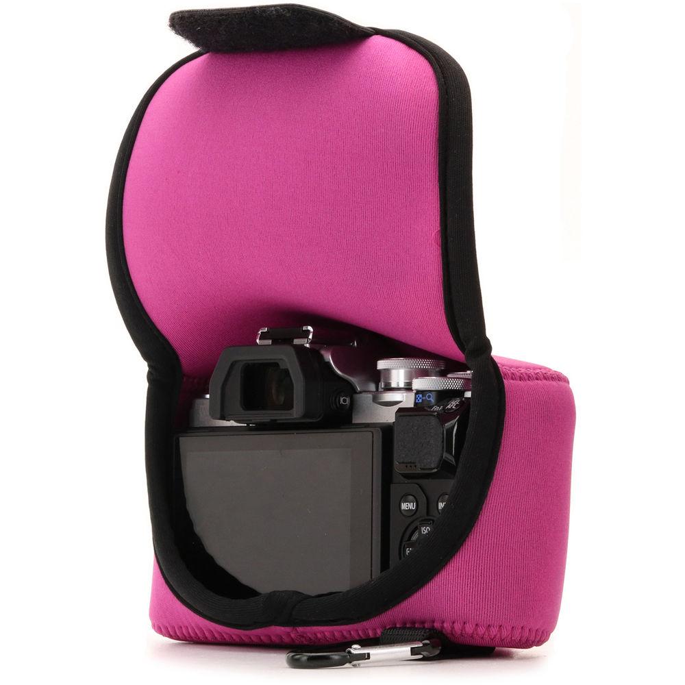 MegaGear Ultra-Light Neoprene Camera Case with Carabiner for Olympus OM-D E-M10 Mark III with 14-42mm
