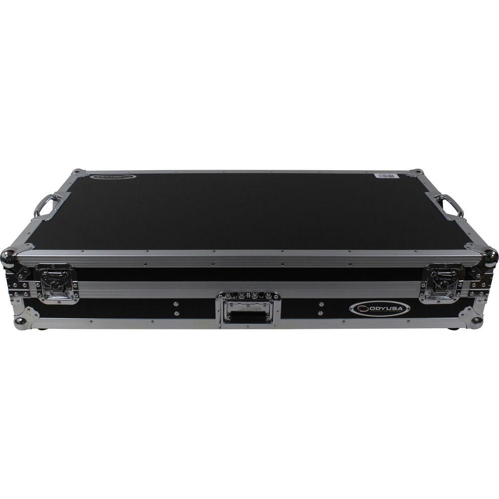 Odyssey Innovative Designs Flight Zone - Universal Turntable DJ Coffin with Wheels & Glide Shelf