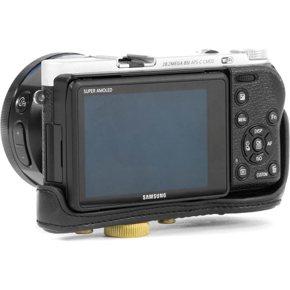 MegaGear Ever Ready Protective Case for Samsung NX500 with 16-50 mm
