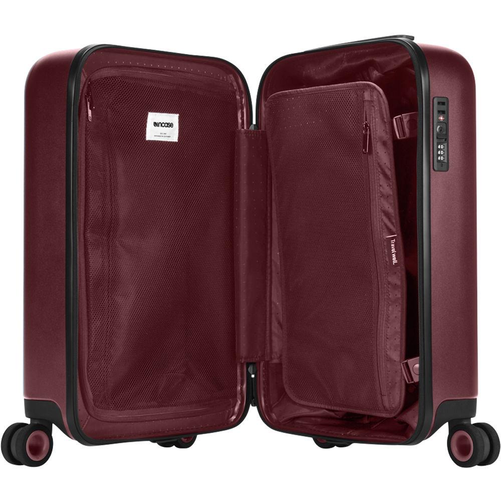 Incase Designs Corp Novi 4-Wheel Hubless Travel Roller 22