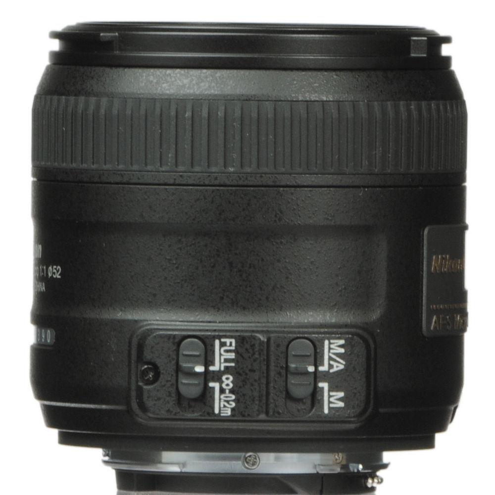 Nikon AF-S DX Micro NIKKOR 40mm f 2.8G Lens - Refurbished