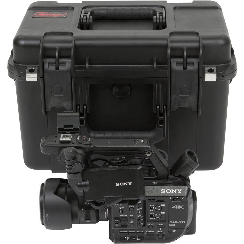 SKB iSeries 1610-10 Waterproof Case with Video Dividers and Lid Foam