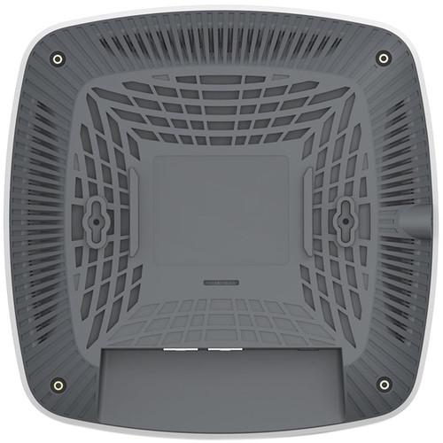 EnGenius Nt Eap2200 Enturbo Tri-Band Indoor 11 Wave2 Dual-Band Wl Point