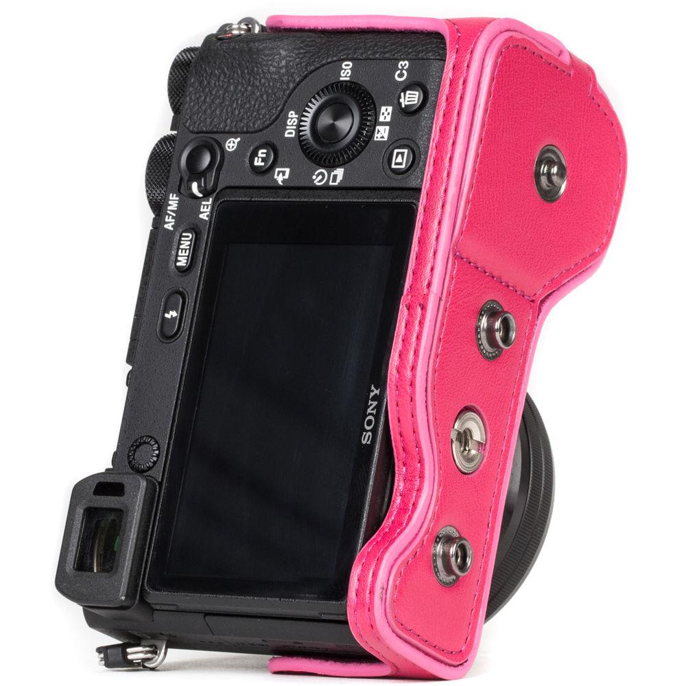 MegaGear Ever Ready Case for Sony a6500 with 16-50mm Lens