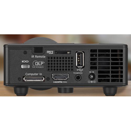 Ricoh 600-Lumen WXGA Short Throw DLP Projector