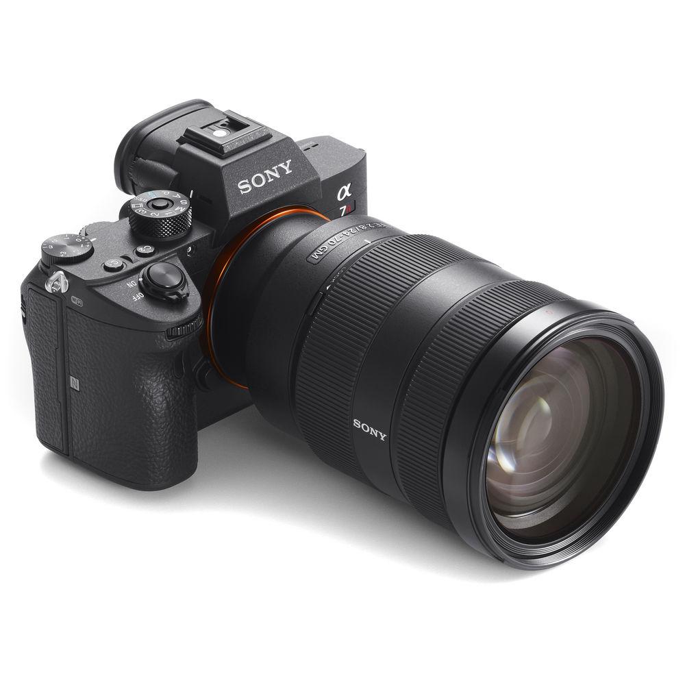 Sony Alpha a7R III Mirrorless Digital Camera with 24-70mm Lens Kit