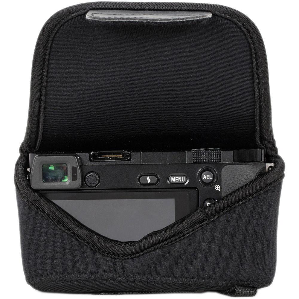 MegaGear Ultra-Light Neoprene Camera Case for Sony NEX-6, 7, F3 with 16-50mm