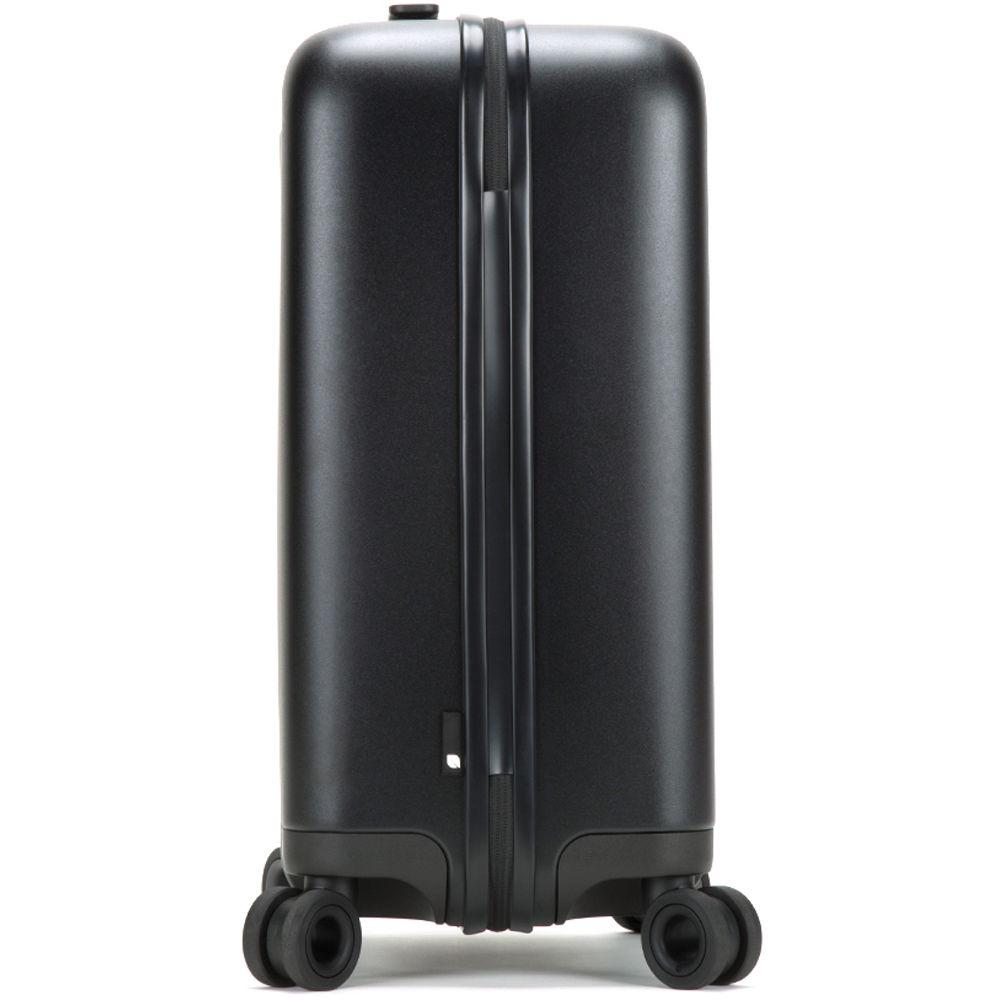 Incase Designs Corp Novi 4-Wheel Hubless Travel Roller 22