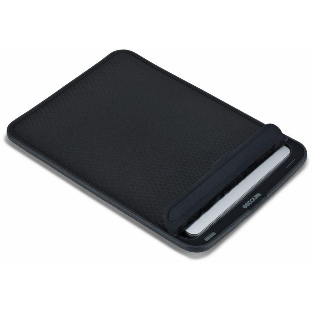 Incase Designs Corp ICON Sleeve with Diamond Ripstop for 13" MacBook Pro