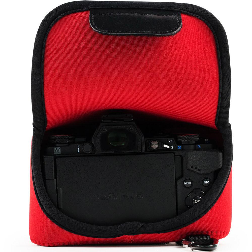 MegaGear Ultra-Light Neoprene Camera Case for Olympus OM-D E-M5 Mark II with Carabiner