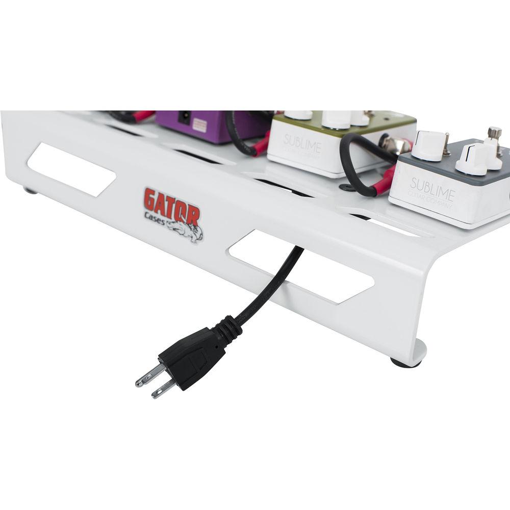 Gator Cases Aluminum Pedalboard with Carry Case