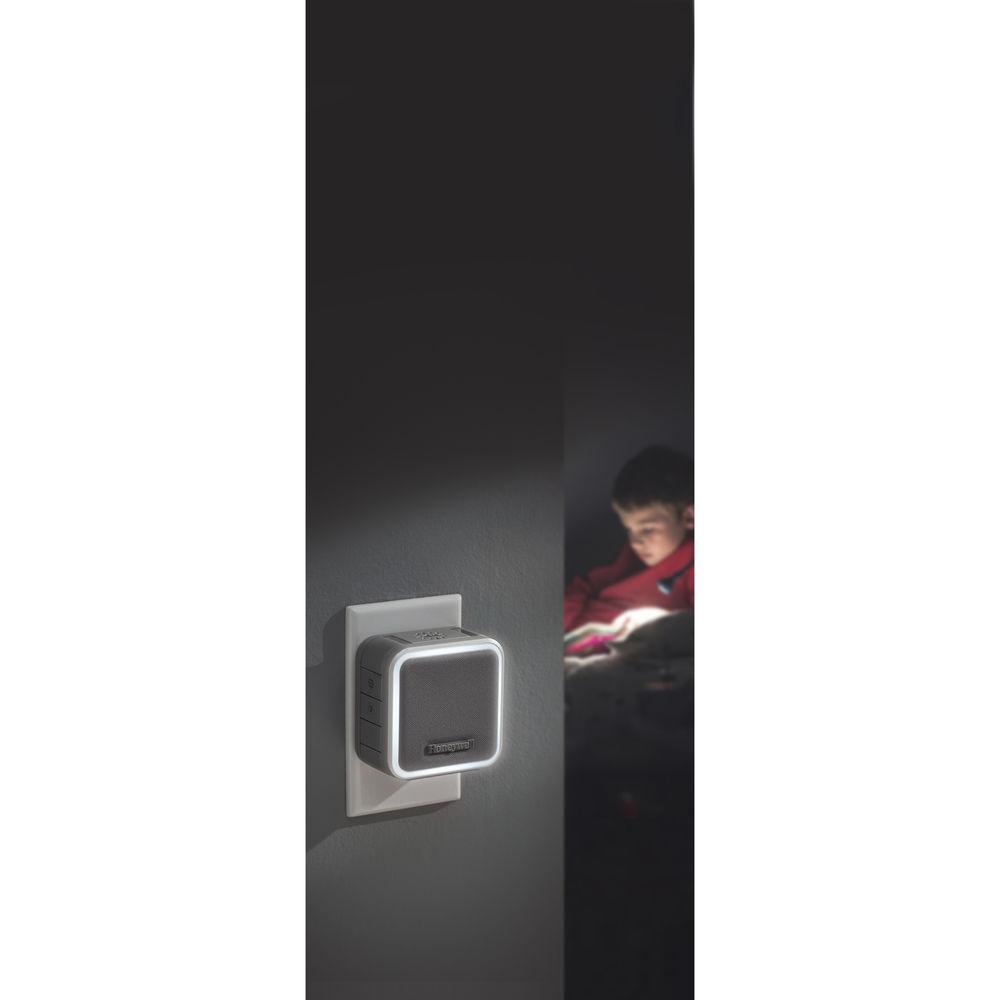 Honeywell Series 5 Plug-In Wireless Doorbell with Halo Light & Push Button