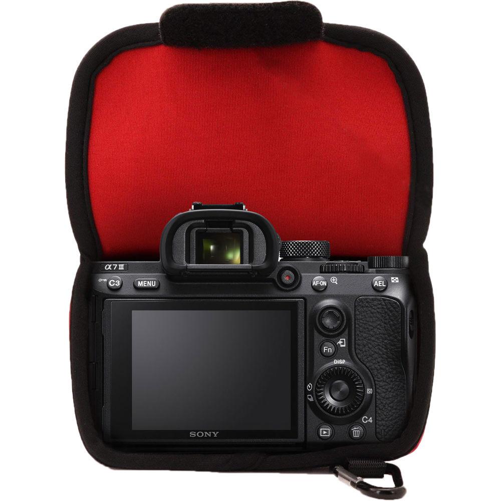 MegaGear Ultra Light Neoprene Case for Sony Alpha a7 III with 28-70mm Lens