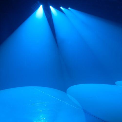 American DJ Vizi BSW 300 LED Moving Head