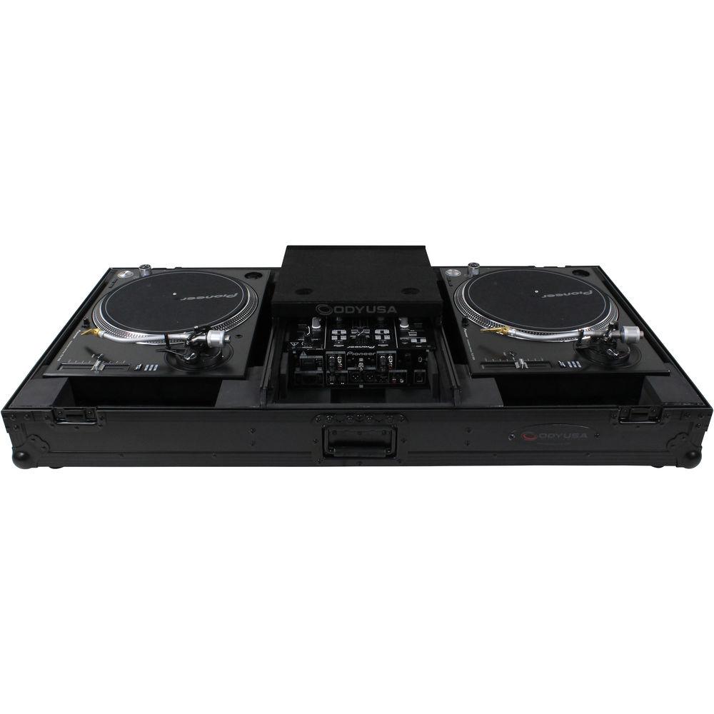Odyssey Innovative Designs Black Label - Universal Turntable DJ Coffin with Wheels & Glide Shelf