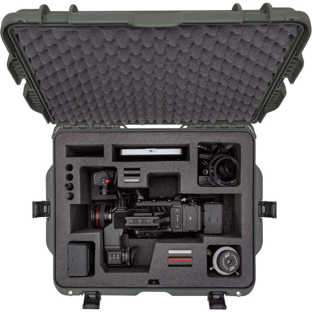 Nanuk 960 Waterproof Hard Case with Wheels for Black Magic URSA