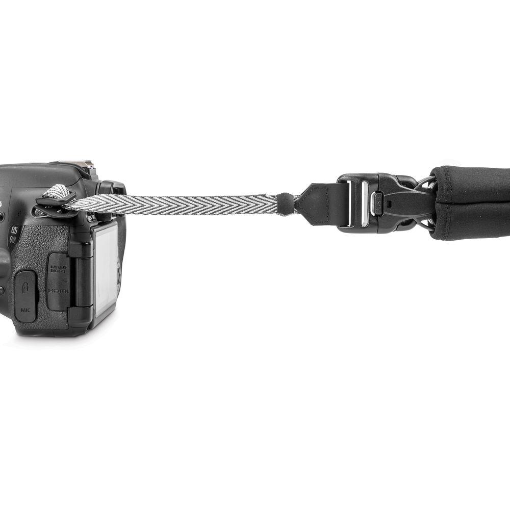 Pacsafe Carrysafe 75 GII Anti-Theft Neck Strap