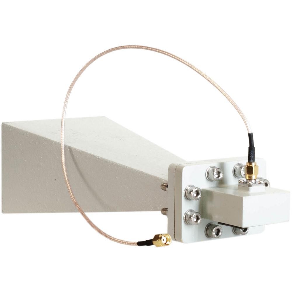 CINEGEARS 5G Pyramidal 60° Horn Antenna