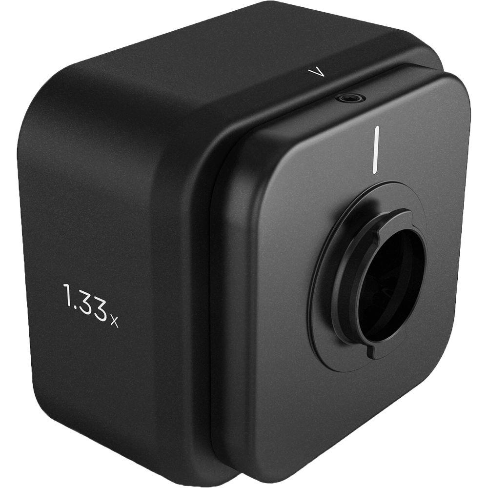 Moment Anamorphic Lens