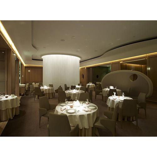 Electro-Voice EVID C12.2 Passive 12" 2-Way 100W Ceiling Loudspeaker System