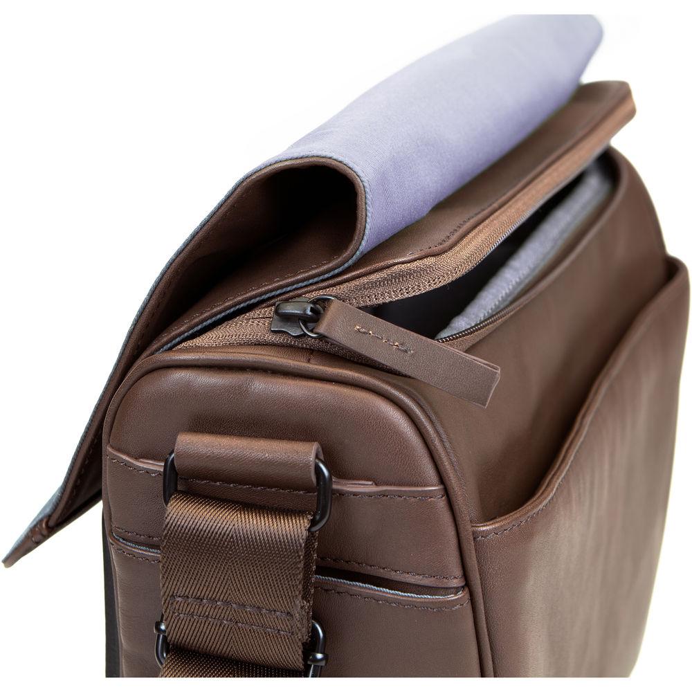 Cecilia Gallery Tharp 8L Camera Bag
