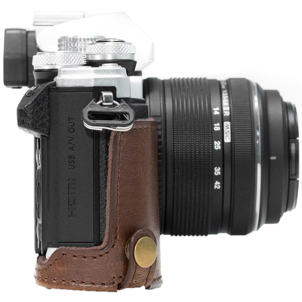 MegaGear MG638 Ever Ready Leather Case with Bottom Opening for Olympus OM-D E-M10 Mark II, 14-42mm