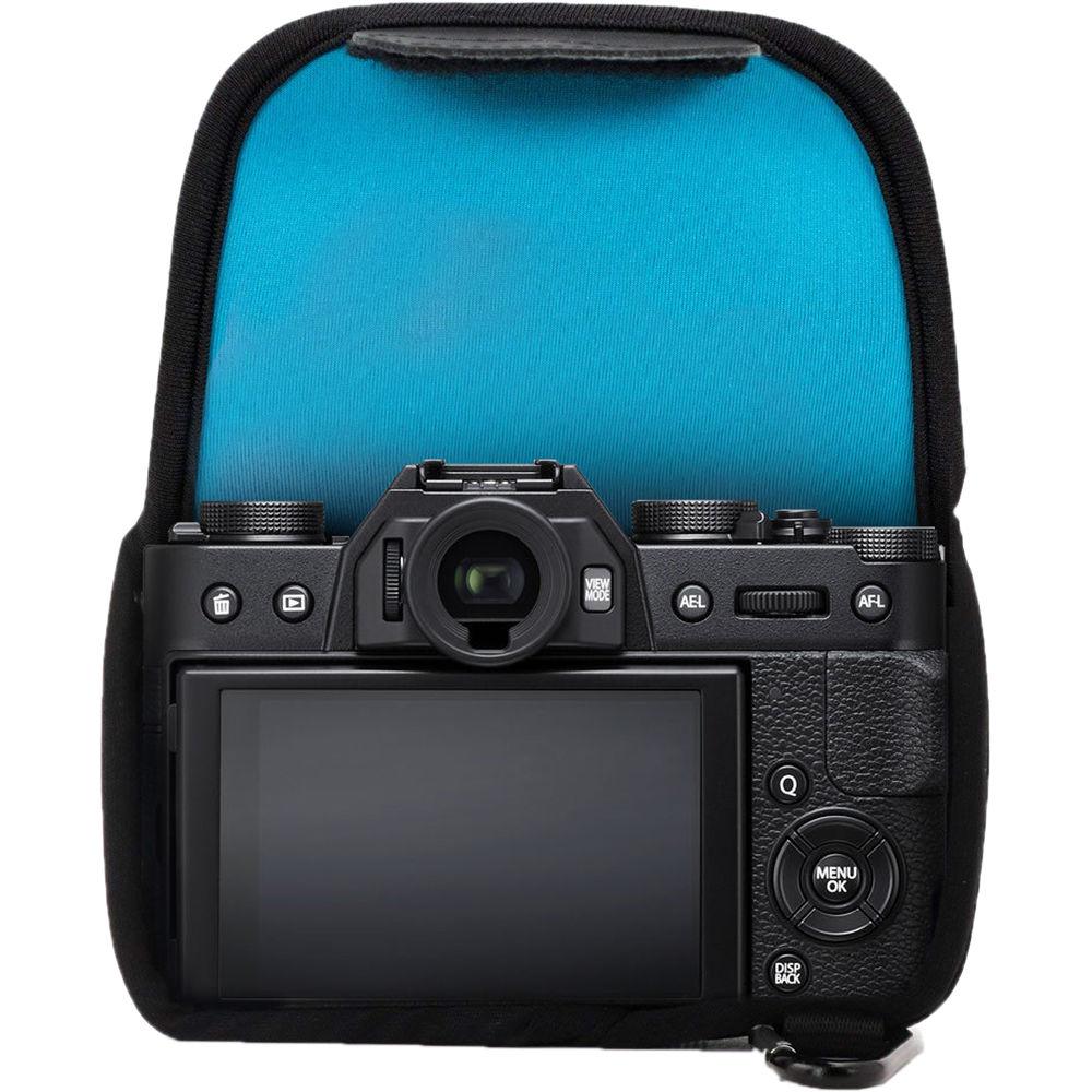 MegaGear Ultra-Light Neoprene Case for Fujifilm X-T10 X-T20 with 16-50, 18-55mm Lens