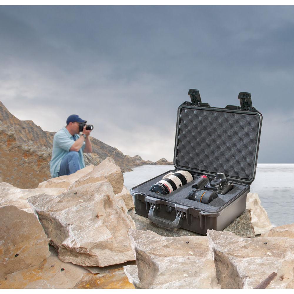 Pelican iM2200 Storm Case with Foam