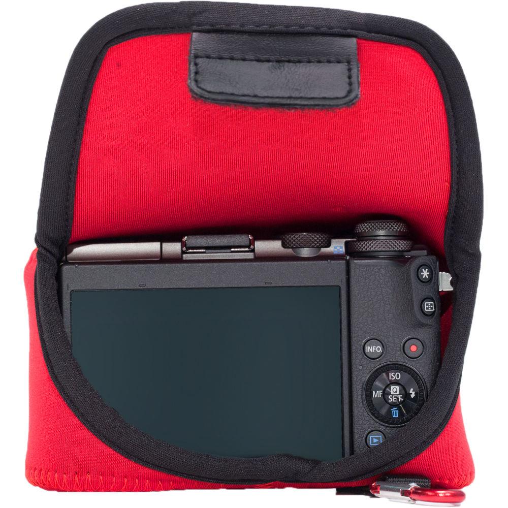 MegaGear Ultra-Light Neoprene Case for Canon EOS M6 with 15-45mm