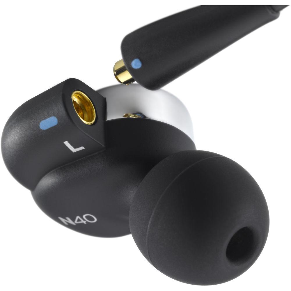 AKG N40 In-Ear Headphones