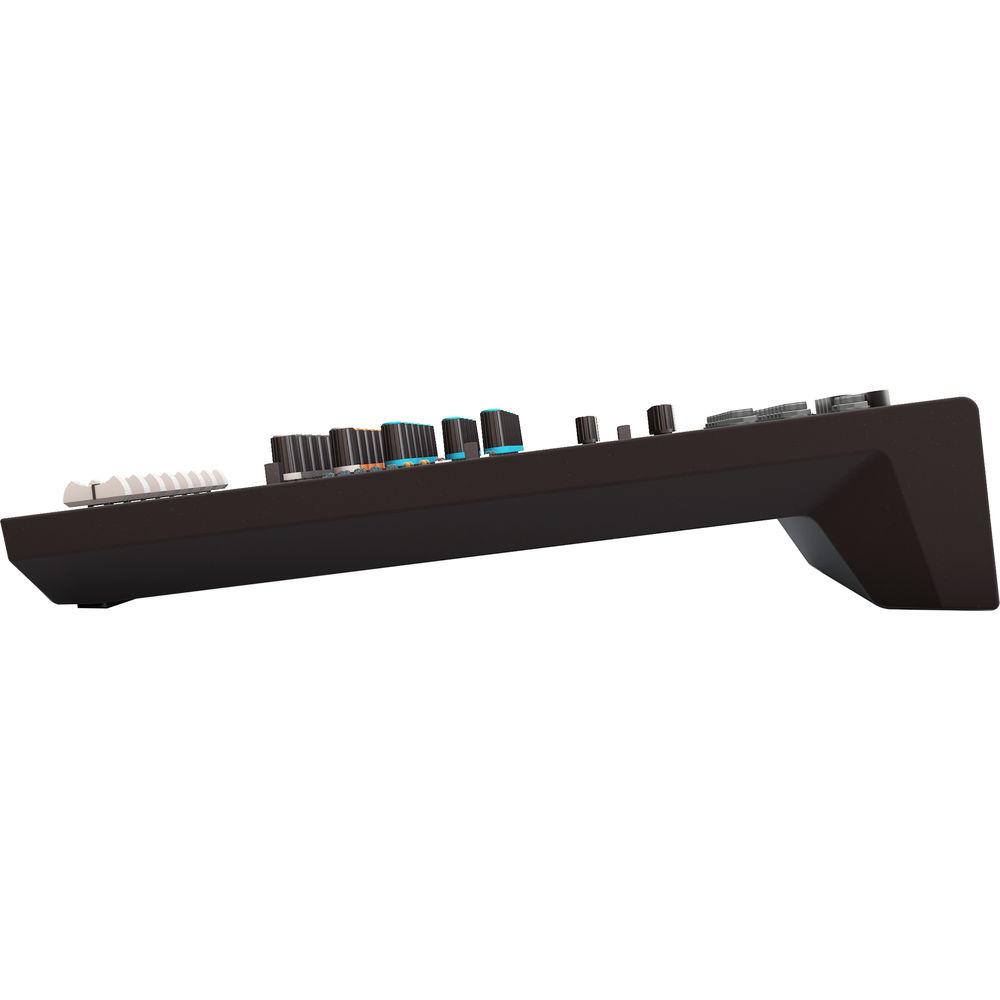 LD Systems 10-Channel Mixing Console with Compressor