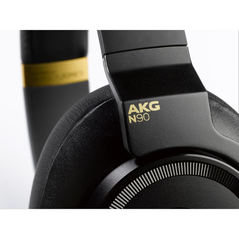 AKG N90Q Reference Class Noise Canceling Headphones
