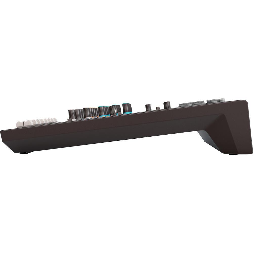 LD Systems 8-Channel Mixing Console with DFX and Compressor